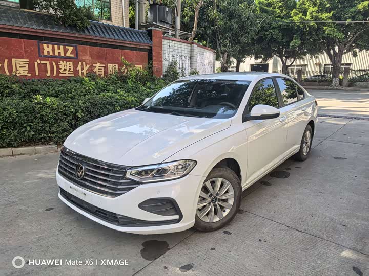 Фото 1 - Volkswagen Lavida