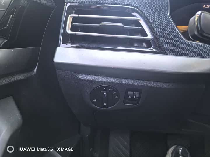 Фото 8 - Volkswagen Lavida