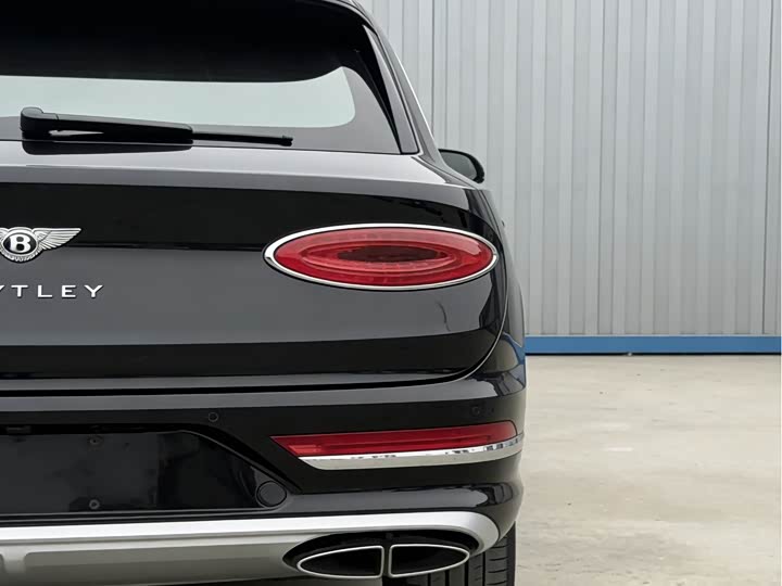 Фото 5 - Bentley Bentayga