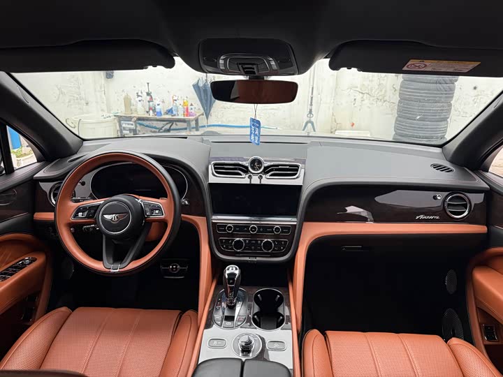 Фото 6 - Bentley Bentayga