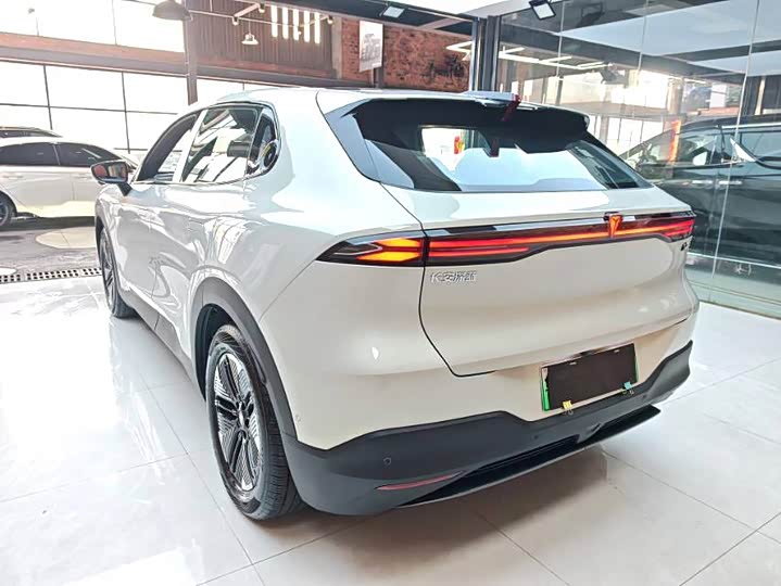 Фото 6 - Changan Deepal S05