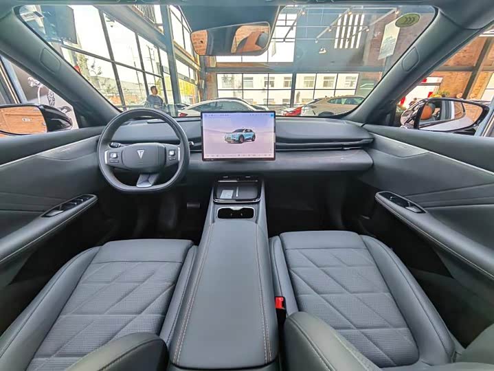 Фото 8 - Changan Deepal S05