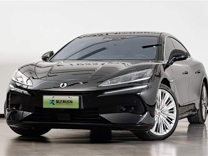 Фото 2 - Denza Z9