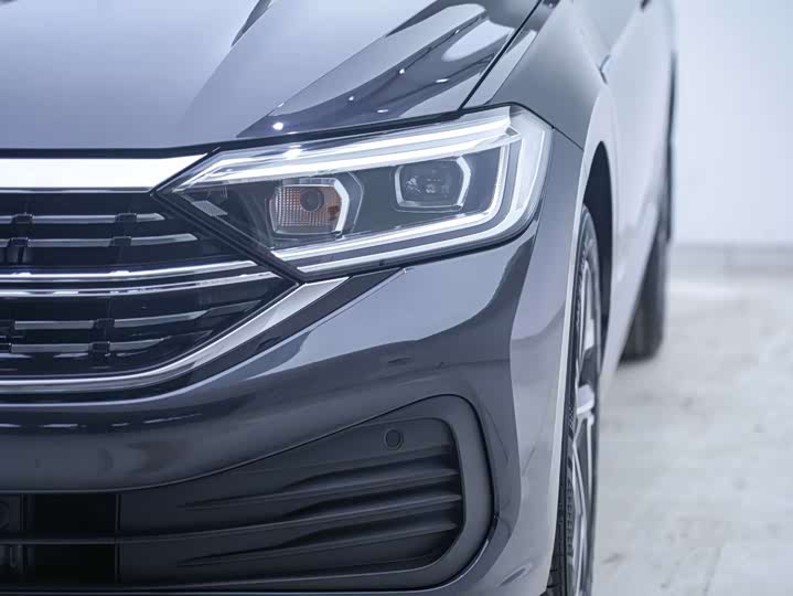 Volkswagen Sagitar L 2025 2025款 改款三 300TSI DSG超越版