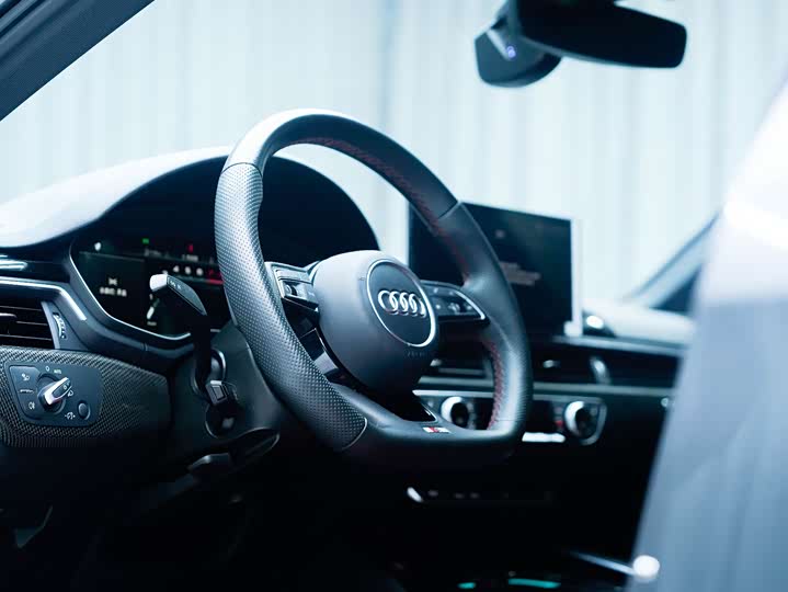 Фото 6 - Audi S4