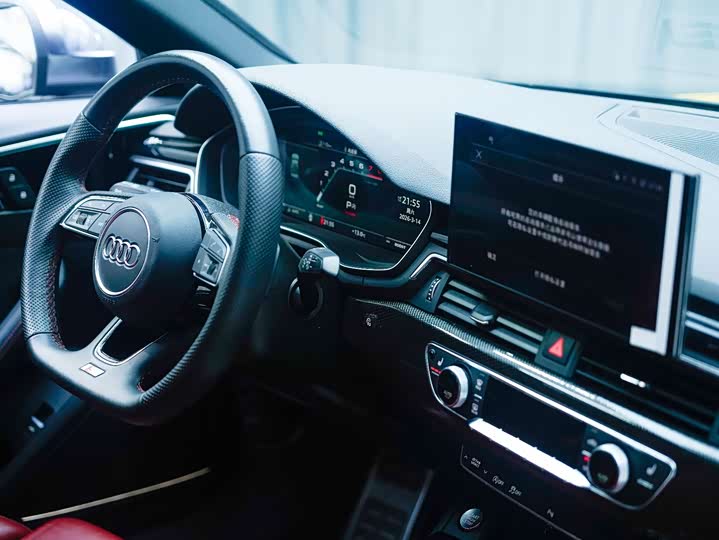 Фото 7 - Audi S4