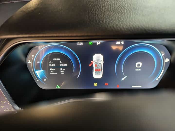 Фото 8 - Geely Preface