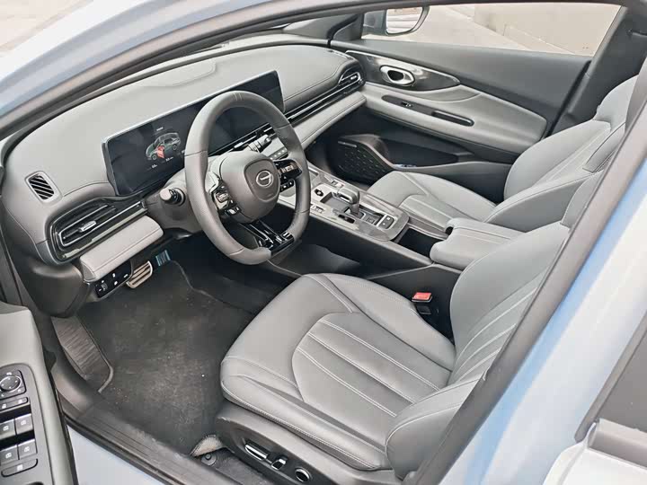 Фото 4 - GAC Trumpchi Empow R