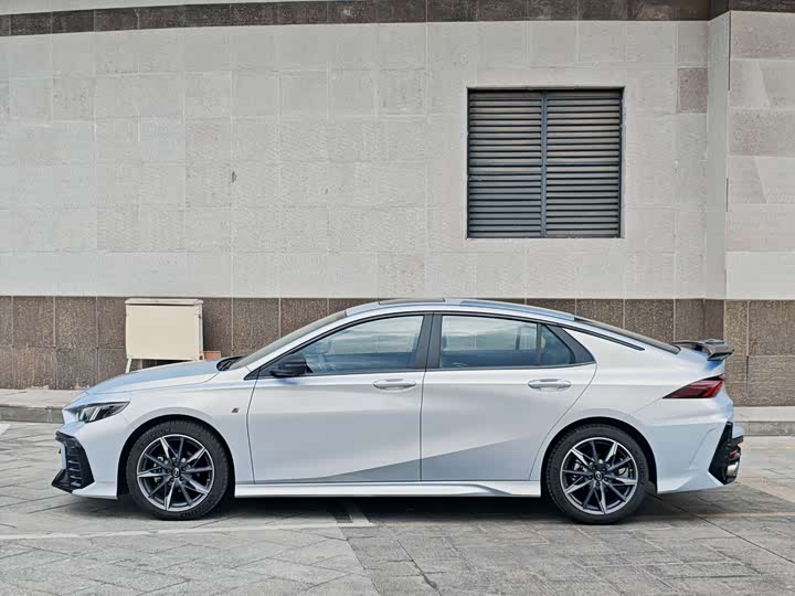 Фото 6 - GAC Trumpchi Empow R