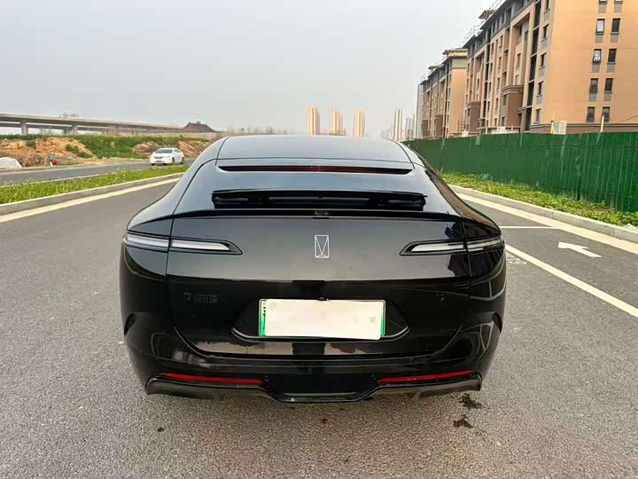 Фото 8 - Avatr 12