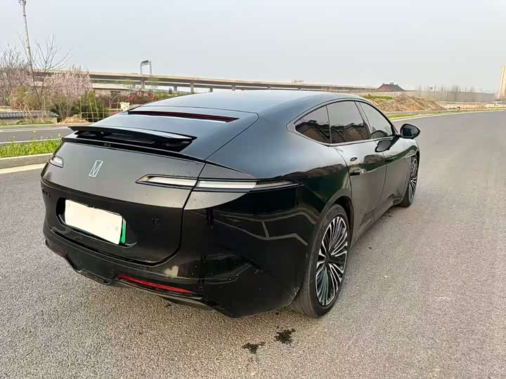 Фото 9 - Avatr 12