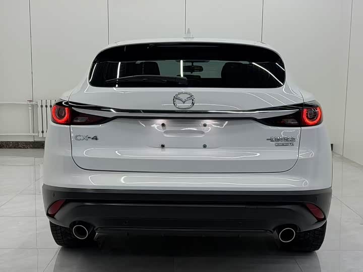 Фото 5 - Mazda CX-4