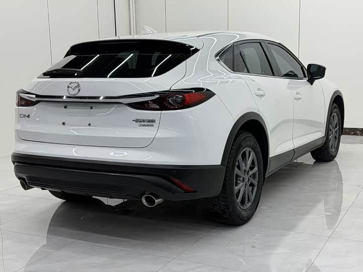 Фото 6 - Mazda CX-4