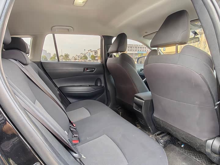 Photo 6 - Toyota Frontlander