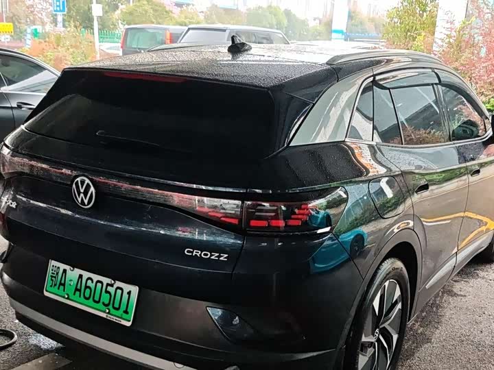 Фото 9 - Volkswagen ID.4 Crozz