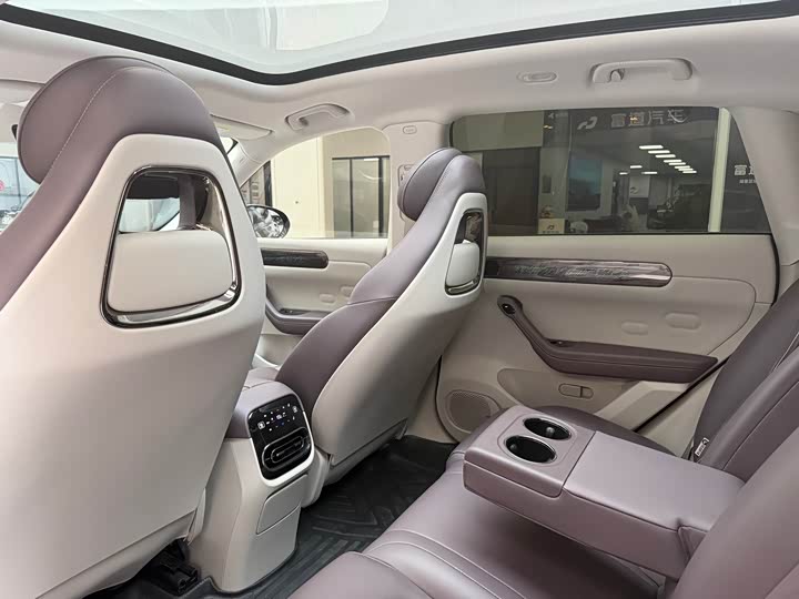 Фото 6 - Leapmotor C11