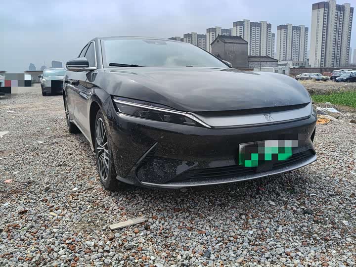 Фото 3 - BYD Han