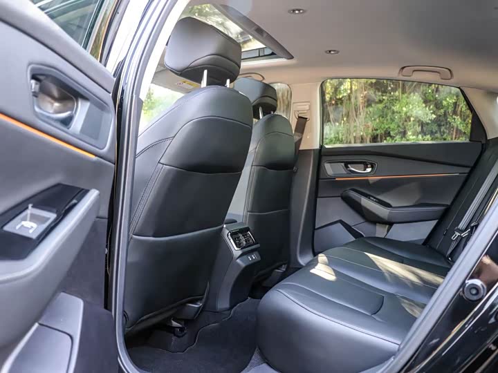 Фото 8 - Honda Accord