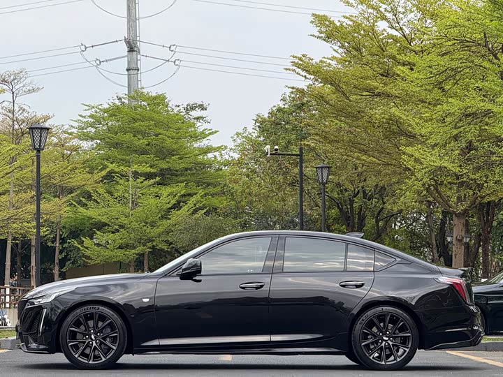 Photo 7 - Cadillac CT5