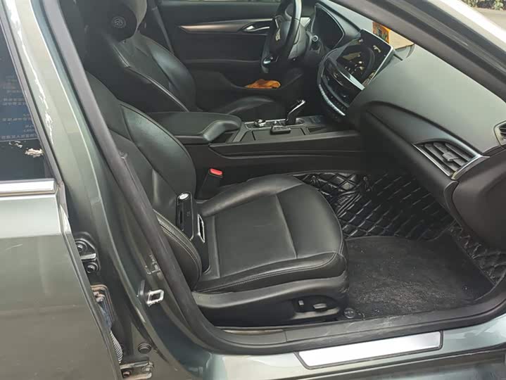 Photo 8 - Cadillac CT5