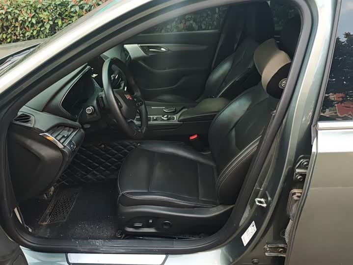 Photo 9 - Cadillac CT5