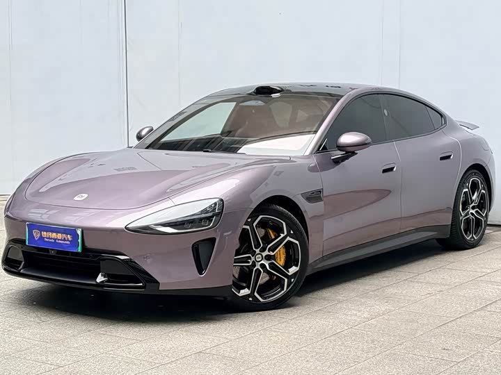 Фото 1 - Xiaomi SU7