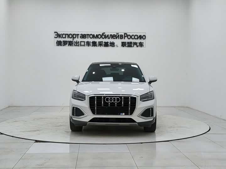 Фото 2 - Audi Q2L