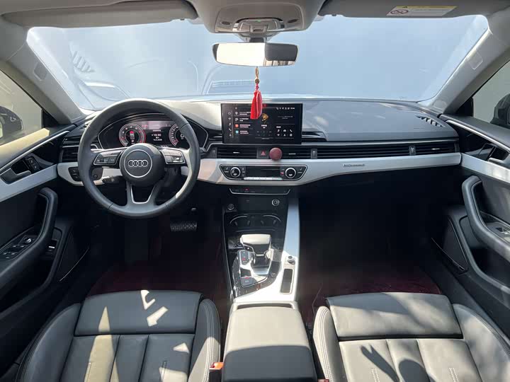 Фото 6 - Audi A5