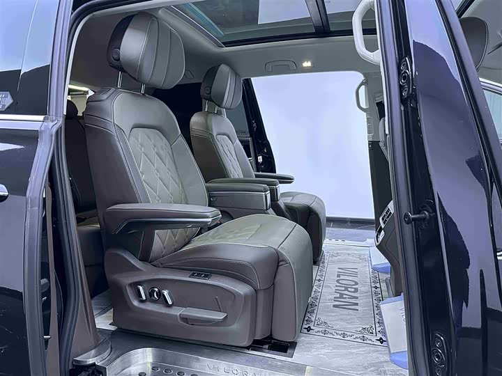 Photo 8 - Volkswagen Viloran