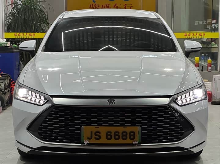 Фото 1 - BYD Qin Plus