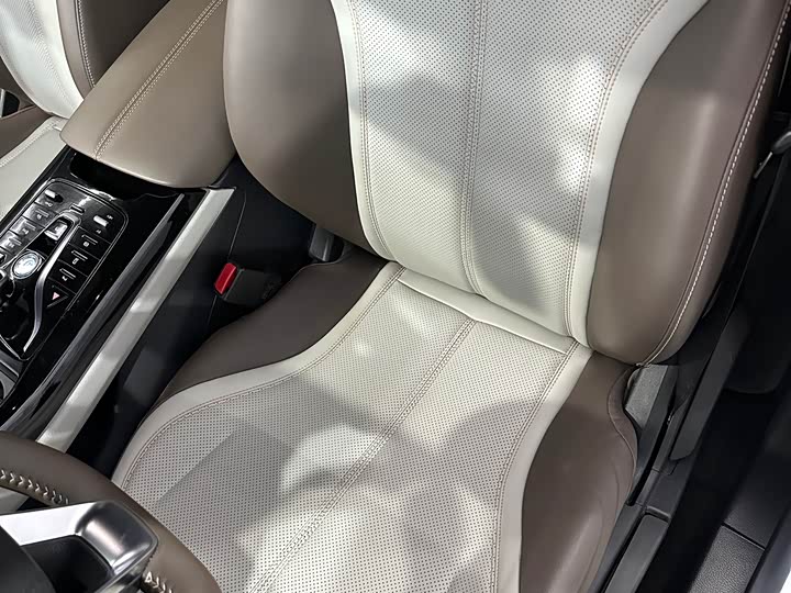 Фото 3 - BYD Qin Plus