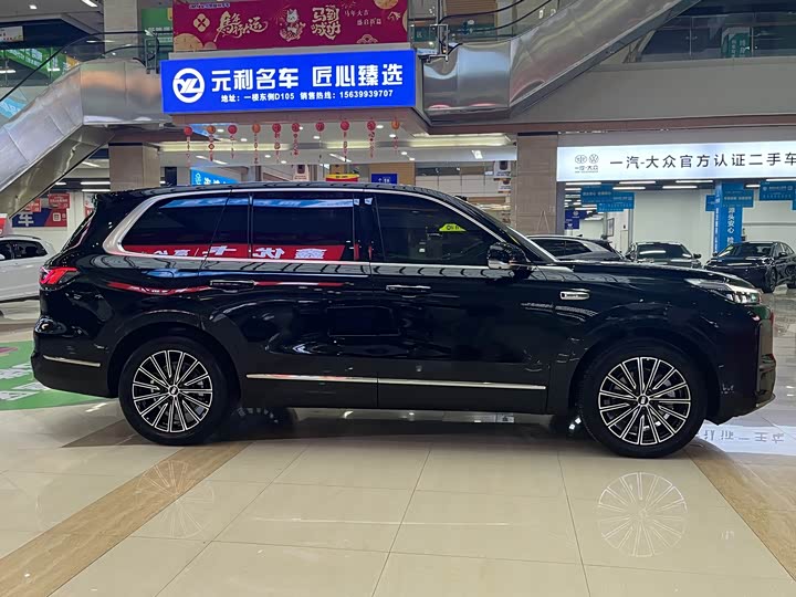 Фото 4 - Geely Galaxy M9
