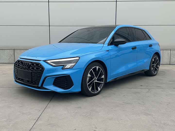 Фото 1 - Audi A3