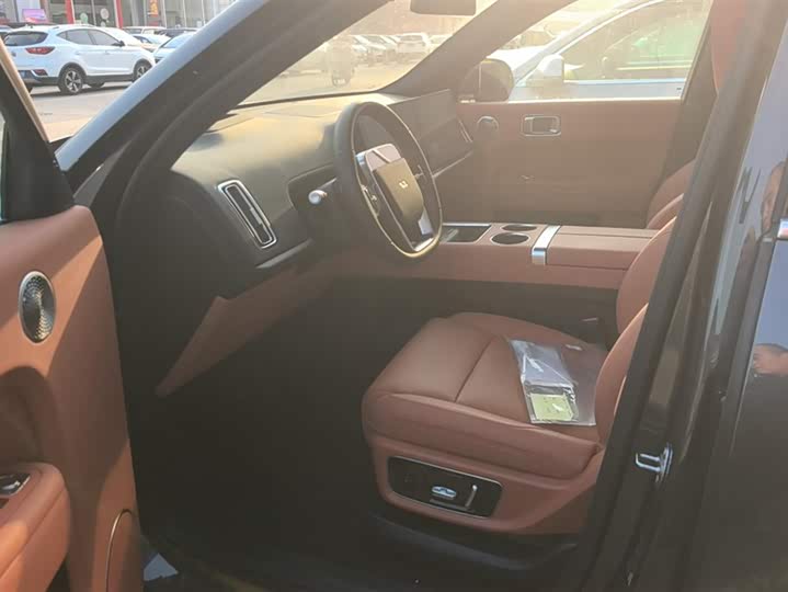 Photo 9 - LiXiang L8