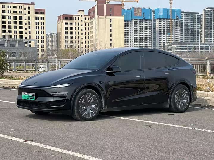 Photo 1 - Tesla Model Y