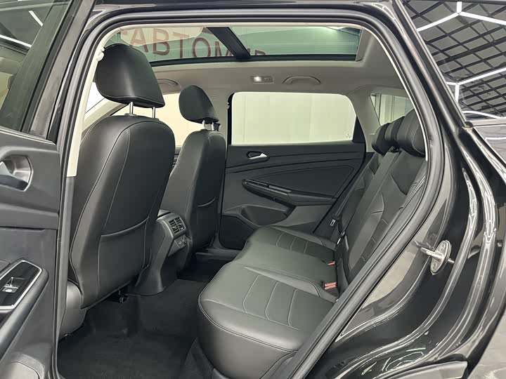 Фото 5 - Jetta VS7