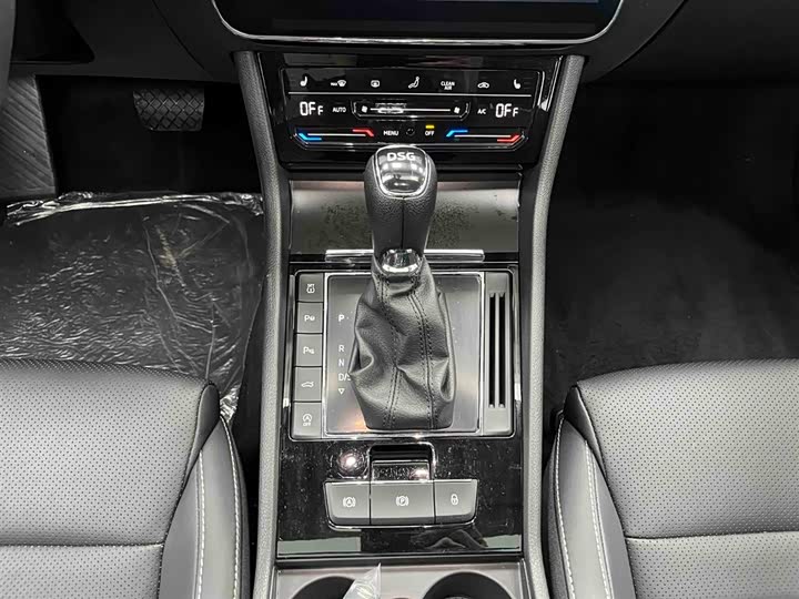 Фото 5 - Skoda Superb