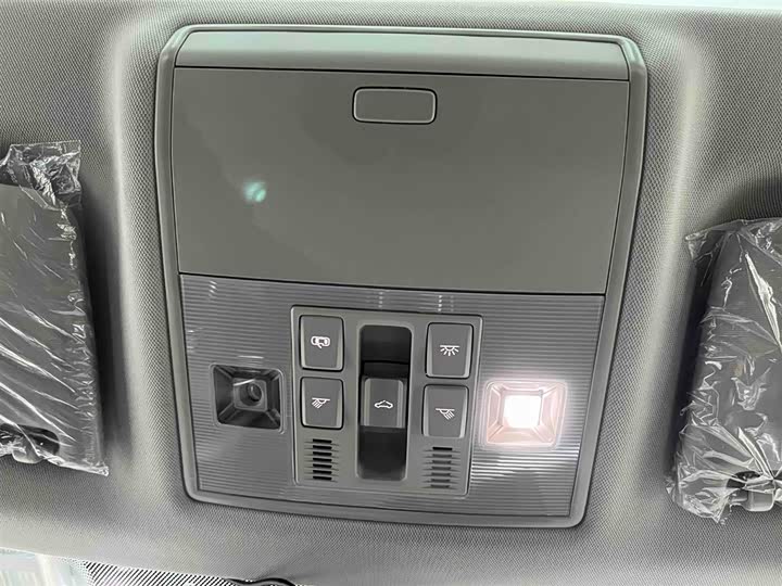 Фото 8 - Skoda Superb