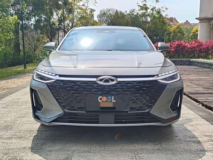 Фото 2 - Chery Arrizo 8