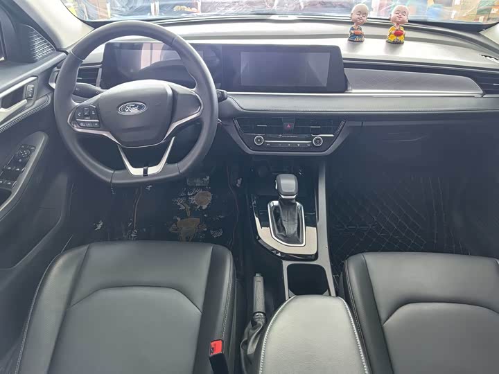 Фото 9 - Ford Escort