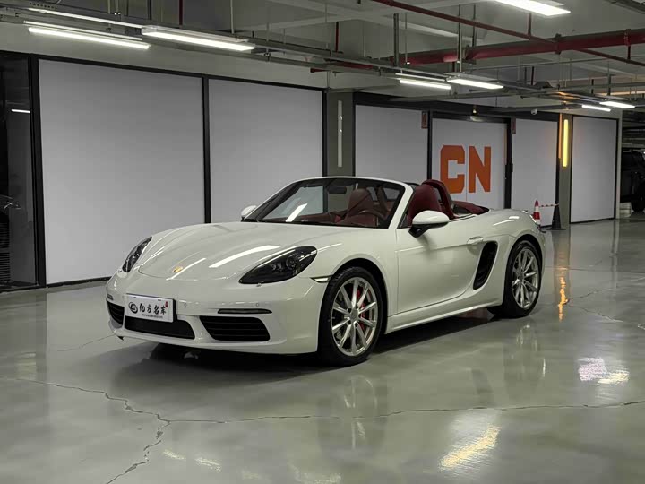 Photo 1 - Porsche 718