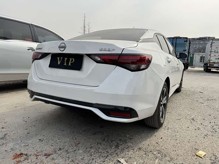 Фото 9 - Nissan Sylphy