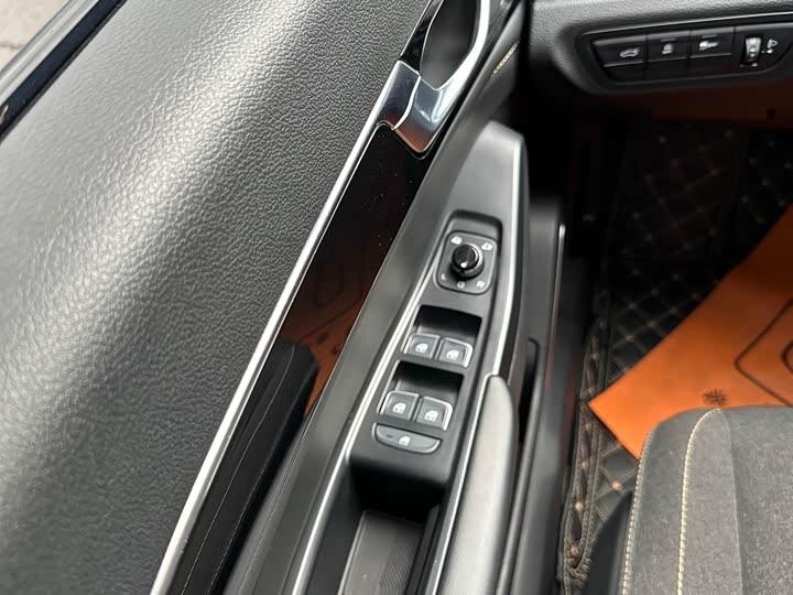 Bestune B70 2023 2023款 第三代 1.5T 自动畅享型
