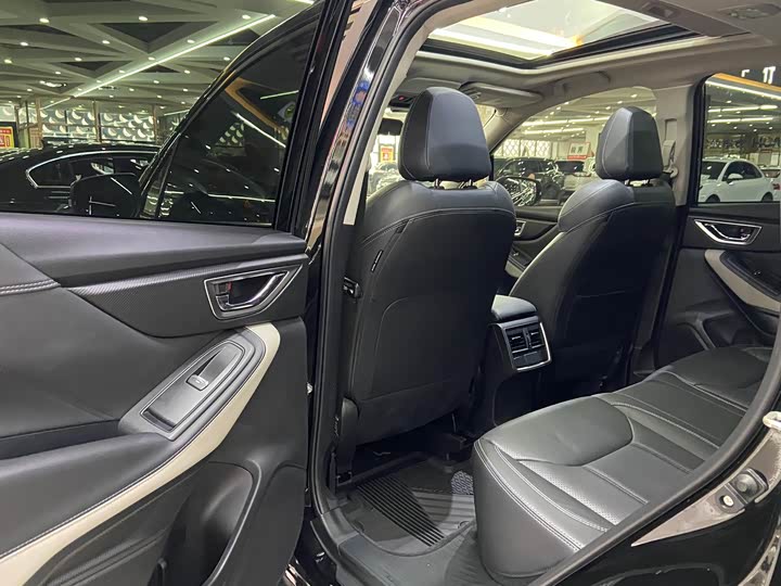 Photo 8 - Subaru Forester