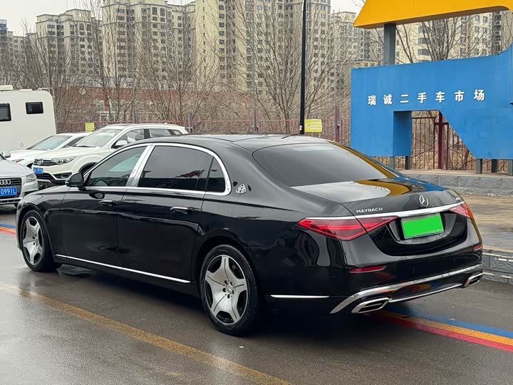 Фото 5 - Mercedes-Benz Maybach S-Class