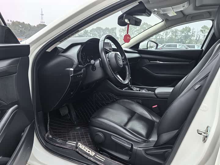 Фото 4 - Mazda 3 (Axela)