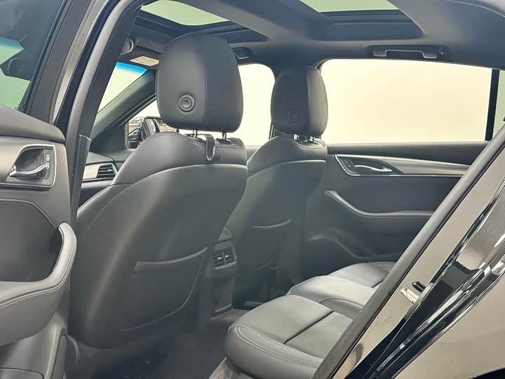 Photo 6 - Cadillac CT5