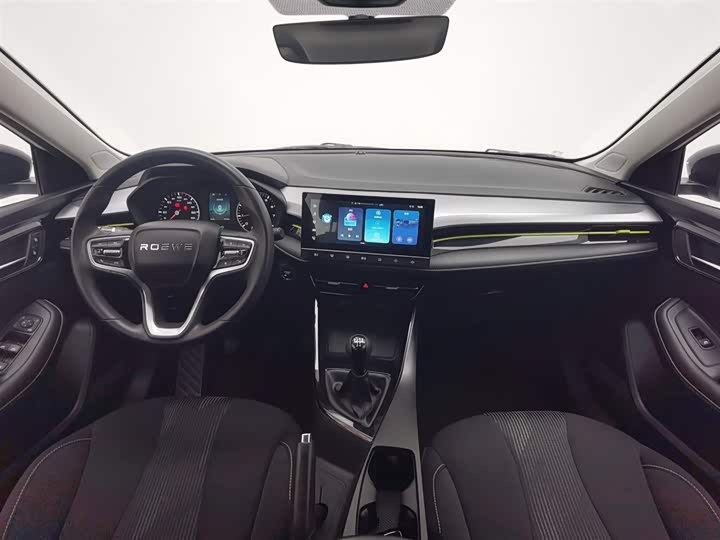 Фото 5 - Roewe i5