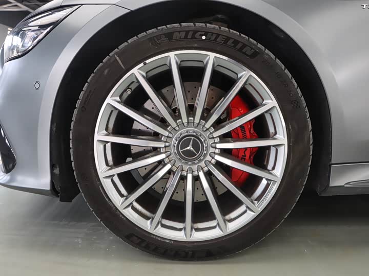 Фото 8 - Mercedes-Benz AMG GT