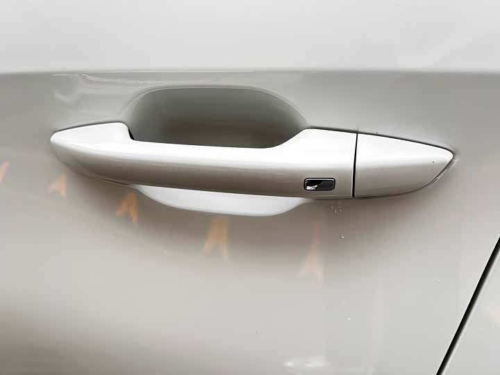 Фото 5 - Maxus G50